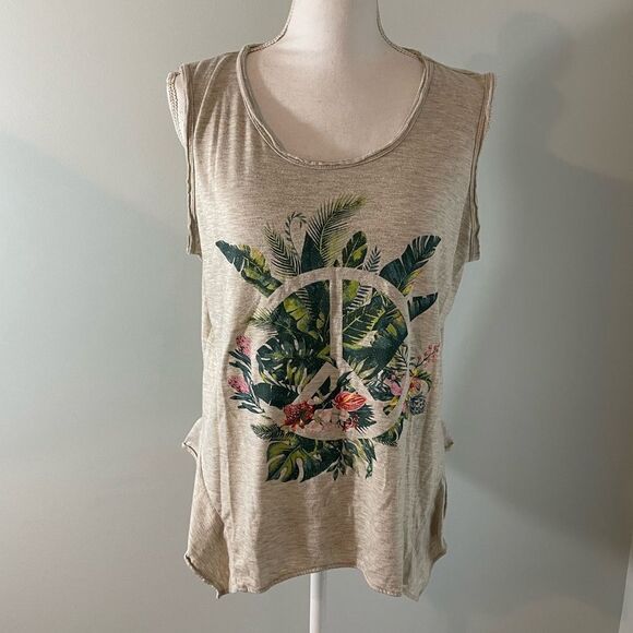 Jessica Simpson Peace Tank Top - Picture 1 of 4